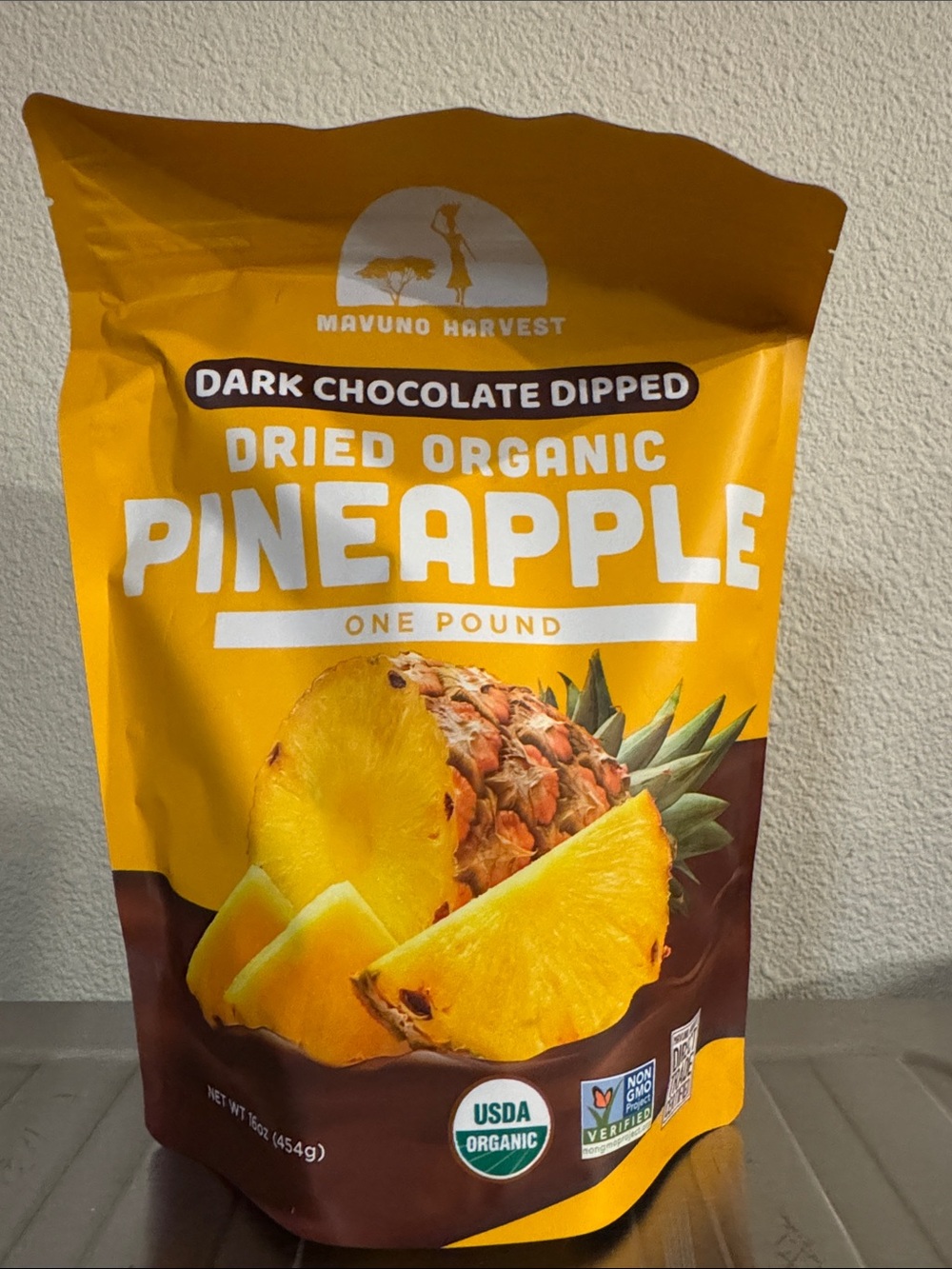 Mavuno Harvest Dark Chocolate Dipped Dried Organic Pineapple - Yellow 1 lb NEW